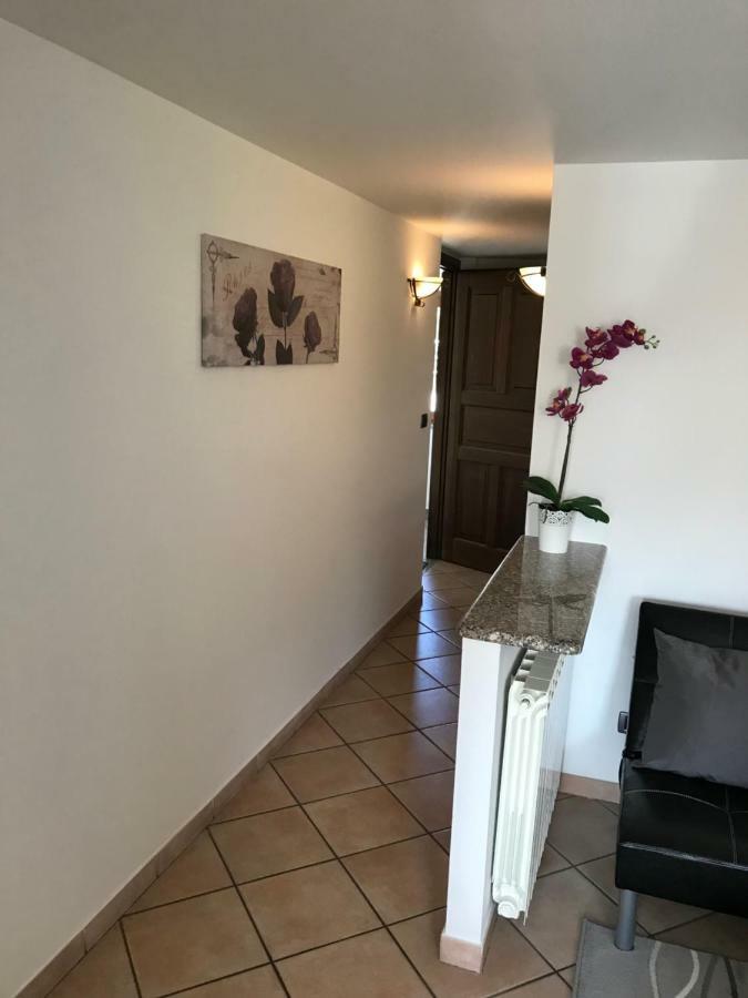 אאוסטה Casa Vacanze Nicoletta מראה חיצוני תמונה